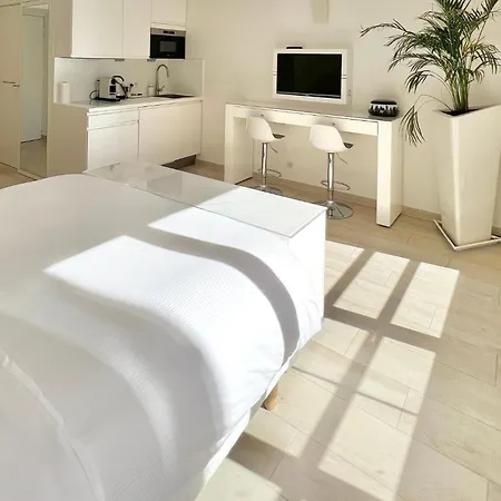 Hotel Traverse Des Artistes Cannes