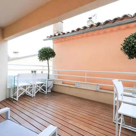 Traverse Des Artistes Apartmanhotel Cannes