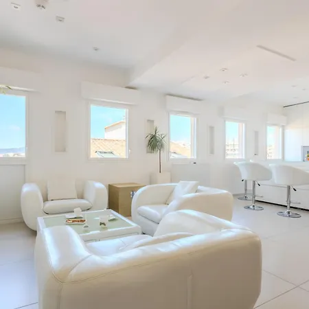 Traverse Des Artistes Apartmanhotel Cannes