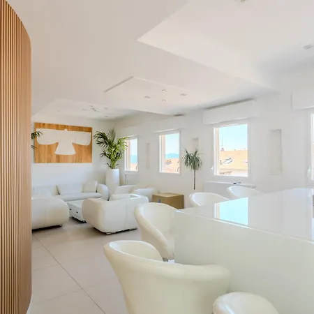 Apartmanhotel Traverse Des Artistes 3*