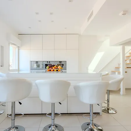 Traverse Des Artistes Apartmanhotel Cannes